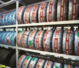 大型倉(cāng)儲(chǔ)貨架生產(chǎn)廠家-重型貨架公司